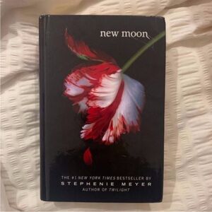 Hardcover Book: New Moon - Stephenie Meyer
